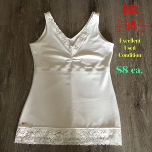 Ruby Ribbon Size 34 Dream cami